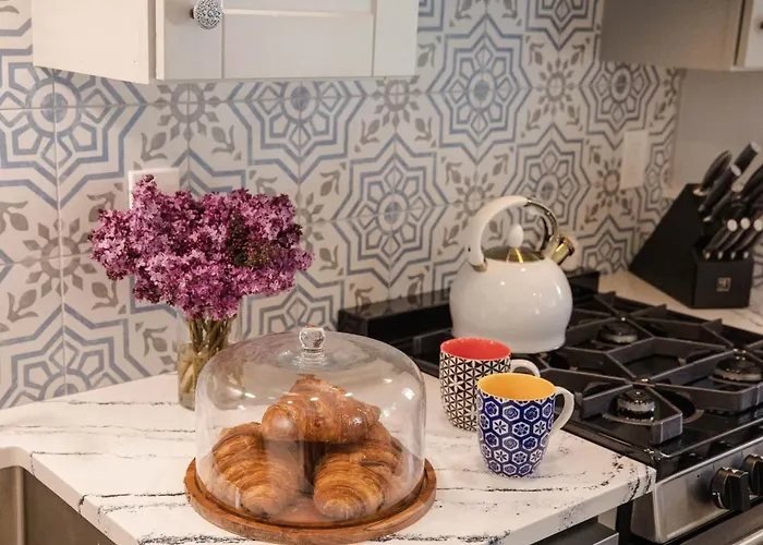 Onx Wines - Clark House Apartment