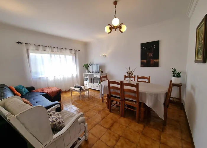Zinha'S Guest House