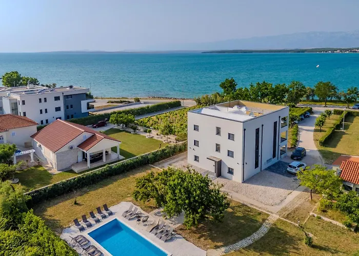 Aenona Sea View Apartments
