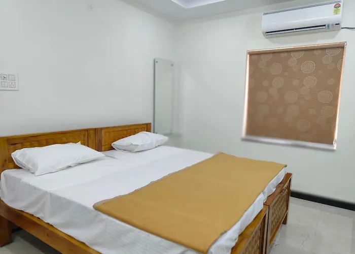 Magnolia Villa Luxury 3 Bedroom Apartments