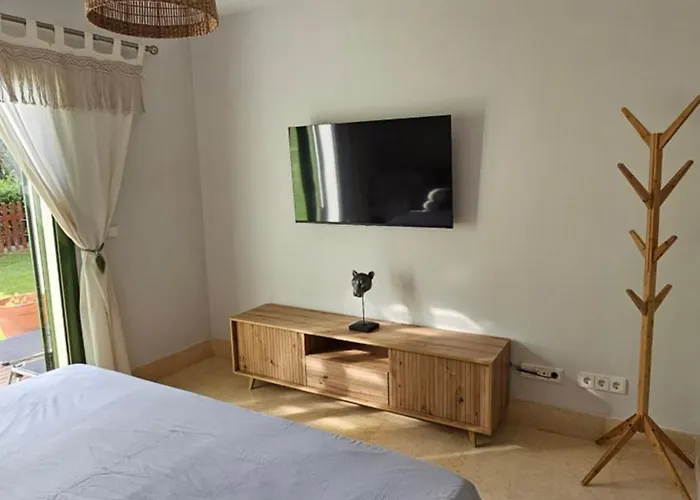Sotogrande Marina Sea Apartment