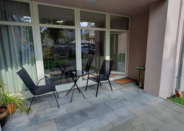 Charmante Ferienwohnung 2 Im Herzen Von Meiningen