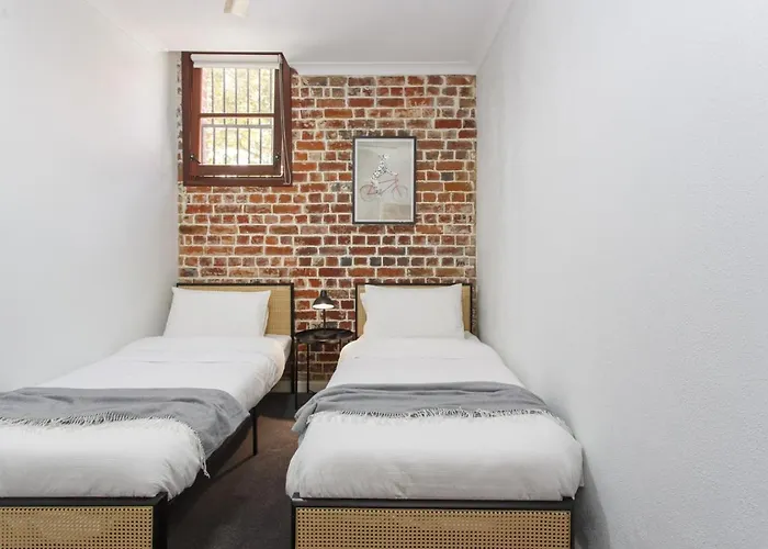 West End Courtyard Retreat