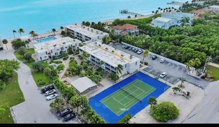 Ocean Bliss On Beach, Heated Pool And Views Unit 32