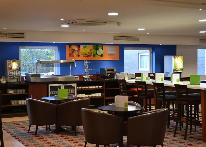 Cheap hotel: Holiday Inn Express Shrewsbury By Ihg