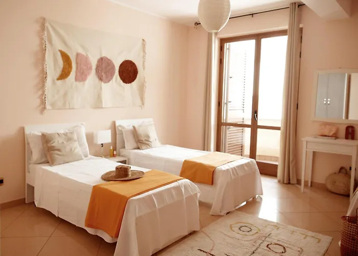 Charming Apartment 3 Balconies & Sea-View, Gioiosa Marea, Arancia By Ideal Sicily