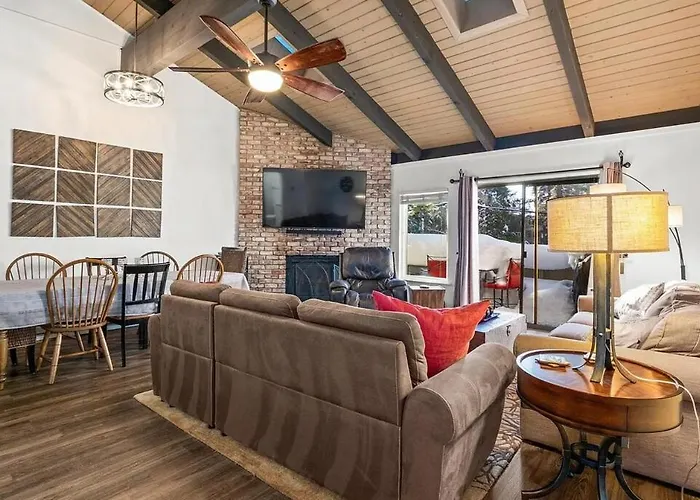 Tahoe Townhome-Lake-Beach-Pool-Amenities
