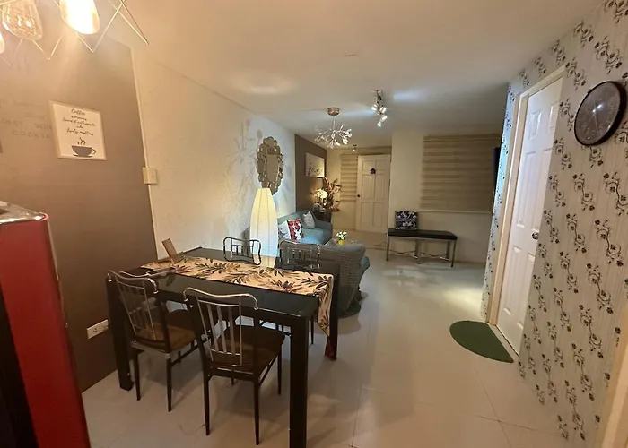 Pontefino Prime Townhouse Cozy Green 2-Storey