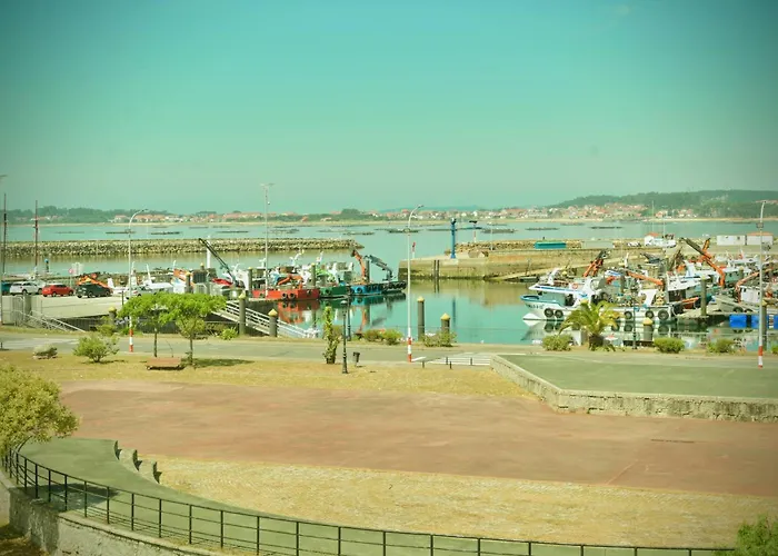 Arco Da Vella Apartamentos