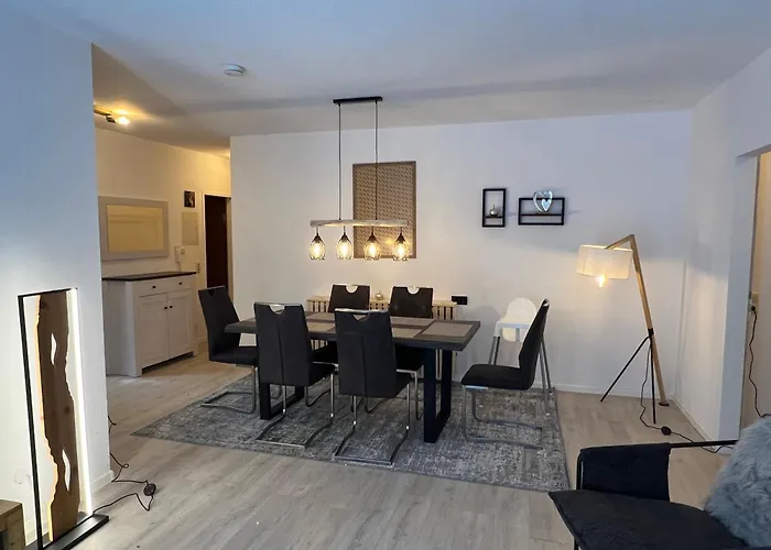 Timos Dahoam 93Qm Balkon Und Familienfreundlich