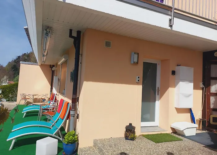 Beau Studio Avec Terrasse Et Vue Pour Non Fumeurs
