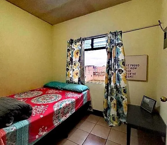 Hostal Leon