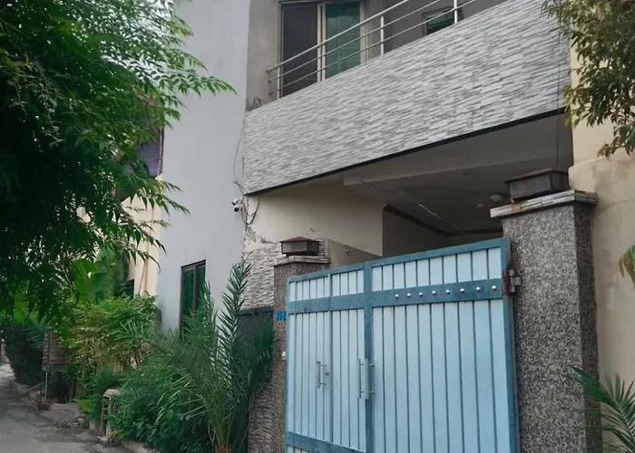 West Canal 112 Residency