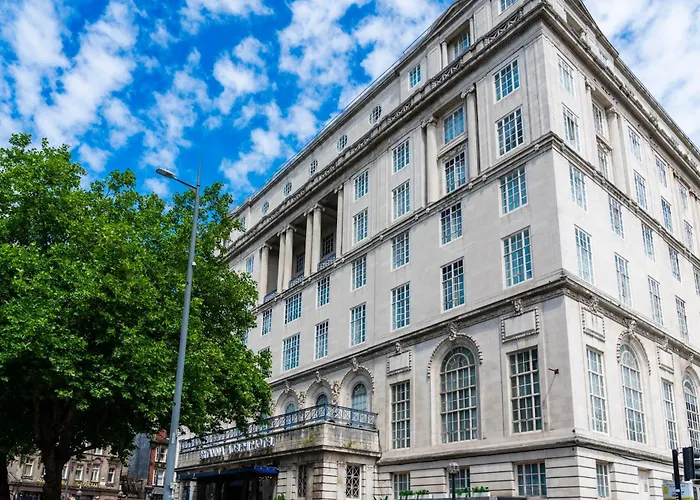 Jacuzzi hotel: Adelphi Hotel