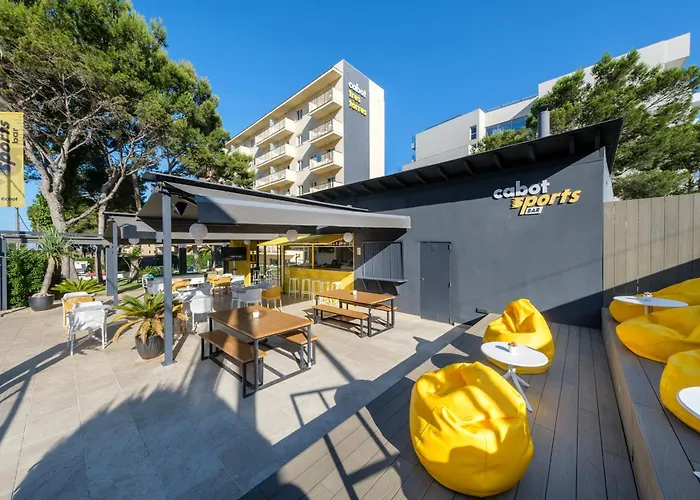 Cabot Tres Torres Apartamentos