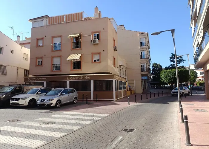 Bonito apartamento en Rincón de la Victoria Playa a 100 metros