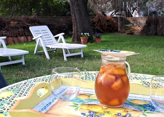 Angolo di Natura - casa con giardino in Sardegna