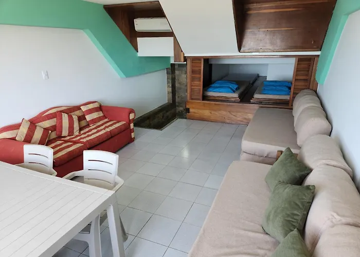 Tucacas Vista Y Salida Al Mar Apto Tipo Estudio Duplex Sin Habitacion Independiente