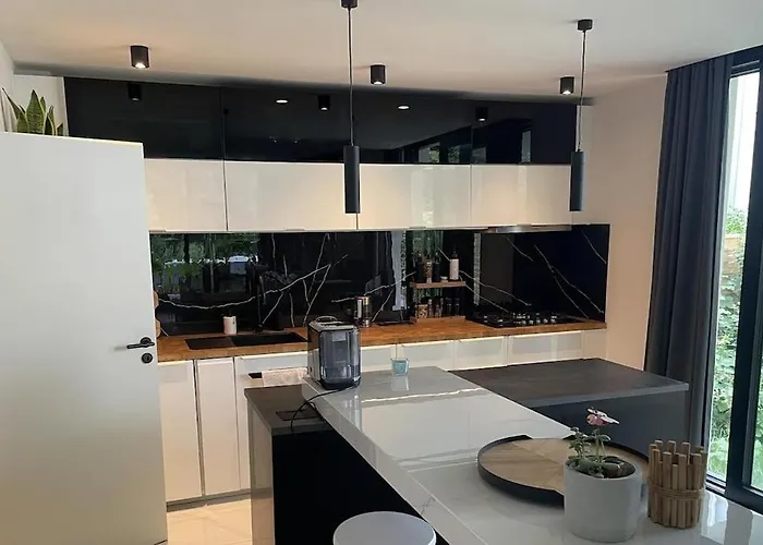 Modernes Apartment - Zentral - Nahe Hamburg & Luebeck