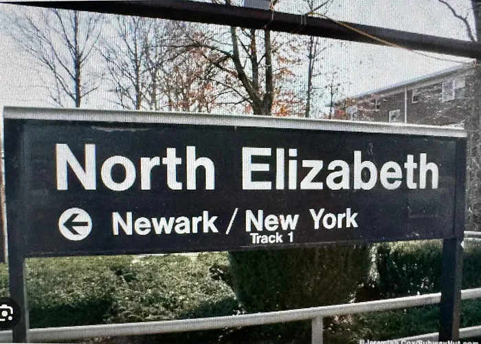 Private Cozy Apartment - Only 5 Min Away From Newark Airport And 30 Min To Nyc