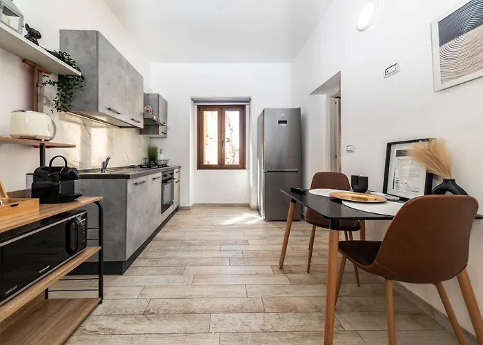 Sassari-Centro Elegante Appartamento Con Wifi E Netflix