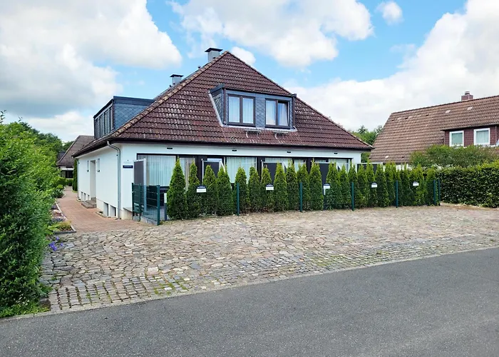 Hochwertige Ferienwohnung Mit Sonnenterrasse & Gartenblick, Nur Wenige Gehminuten Zum Strand
