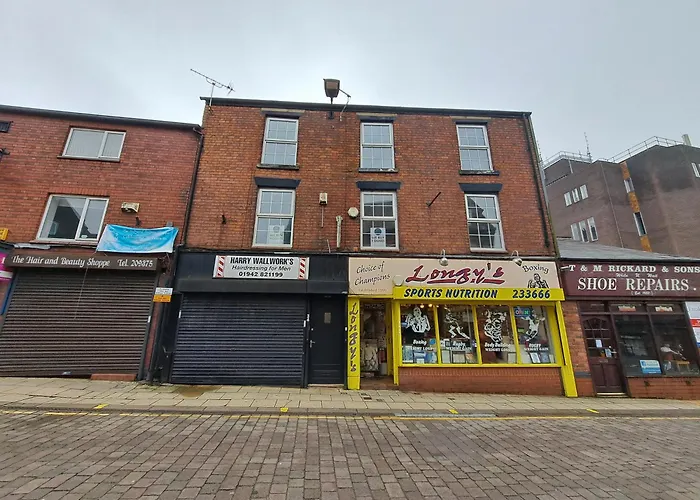 Wigan City Centre Apartment, Sleeps 3, Wifi, Contractors