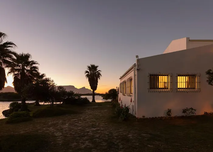 Vlei Cove Guesthouse