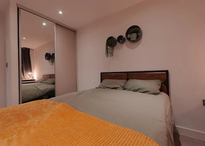 Smart Apartment Close To Watford Atria And Station