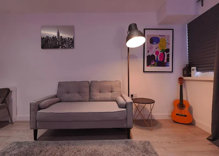 Smart Apartment Close To Watford Atria And Station