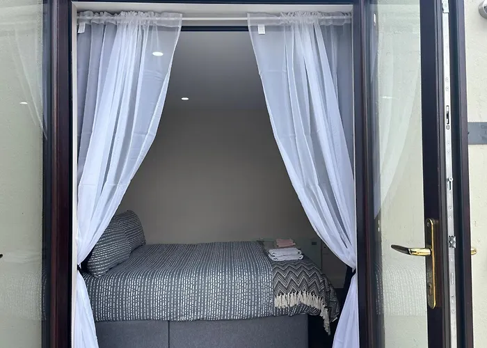 Rural Private Detached Small Bedroom And Bathroom Only- Size 10M2- Not An Apartment- No Clothes Storage- No Cooking Facilities
