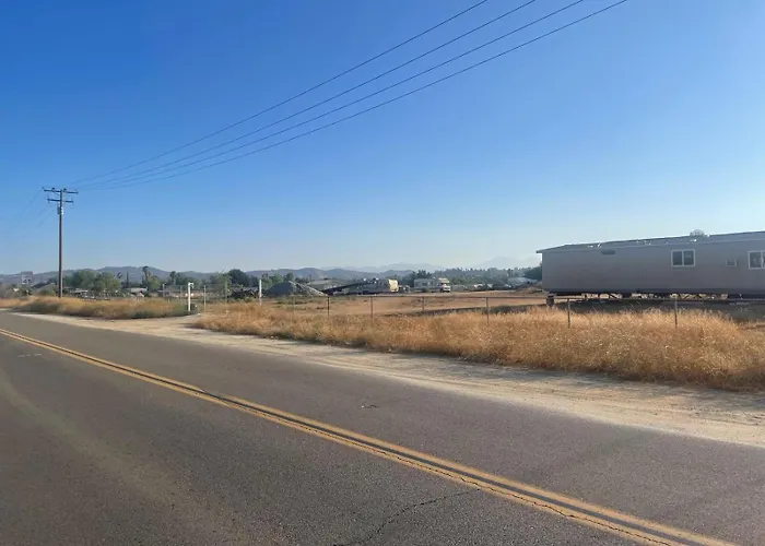 2Acre Truck-Rv Park & Sleep