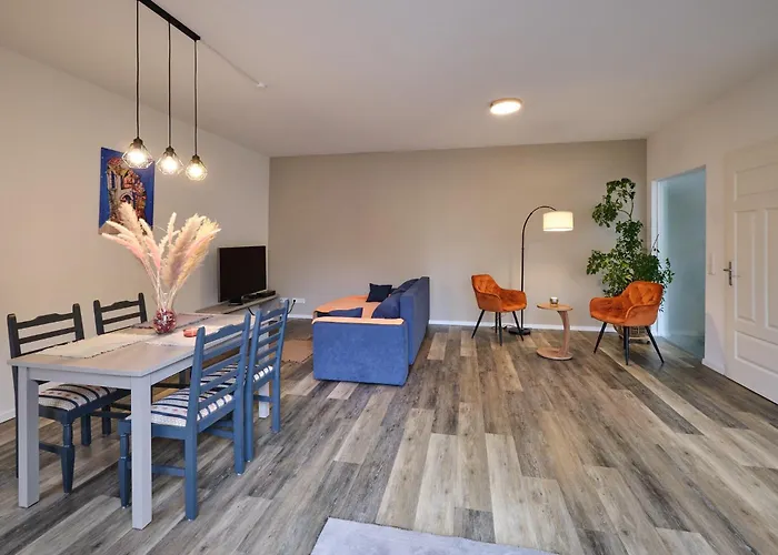 Charmante Ferienwohnung 1 Im Herzen Von Meiningen