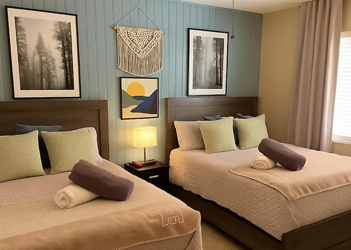 Cozy Condo 4 Miles To Park Entrance With Bbq And Steps To Dining