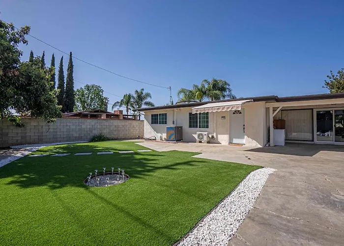 New Renovated 3B2B House