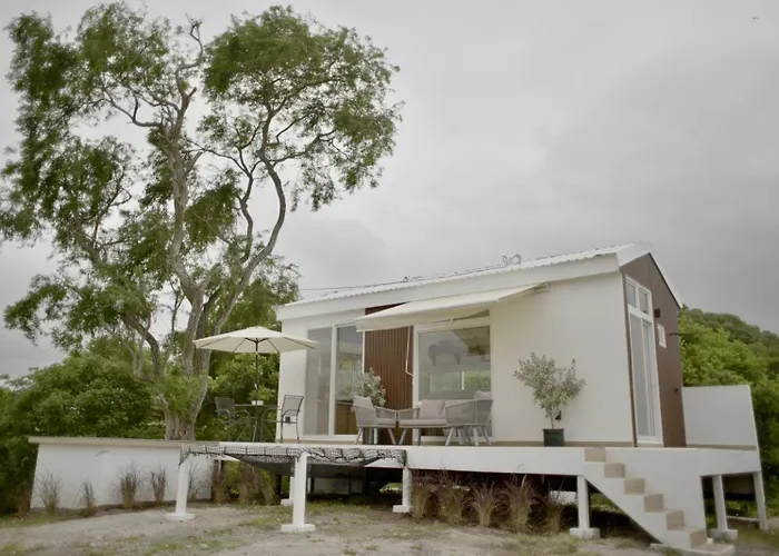 Azvlik, Eco Cabana Vista Mombacho