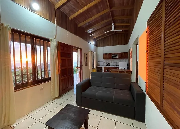 Pura Natura Lodge