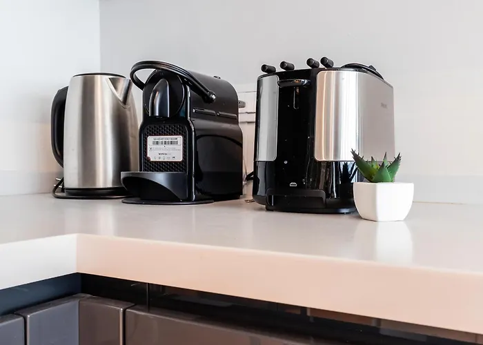 Milan Retreats Cadorna Duomo