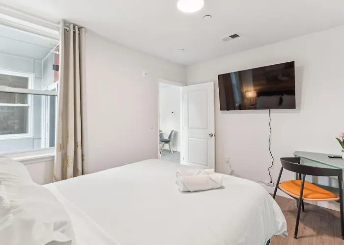 Stay At Luna On N 11Th St