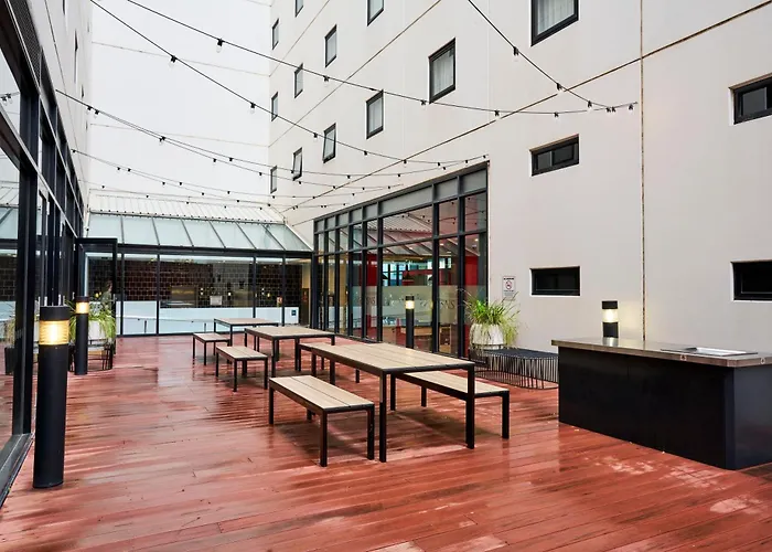 Essence Hotel Carlton