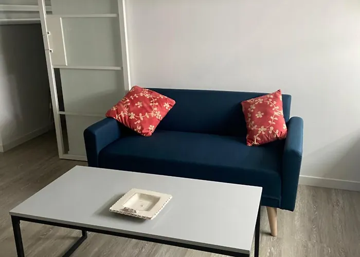 Appartement En Residence Avec Parking