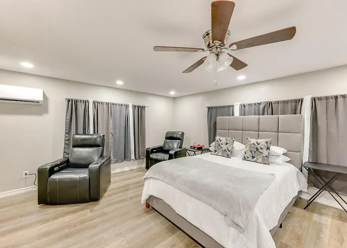 Private Yard: Pet-Friendly Studio In New Boston!