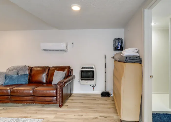Walk To Norfork Lake: Guest House In Henderson
