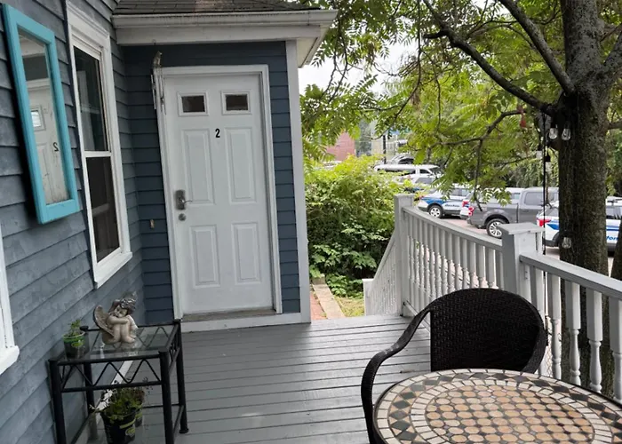 Beautiful 2-Bedroom, 2-Bath Townhouse