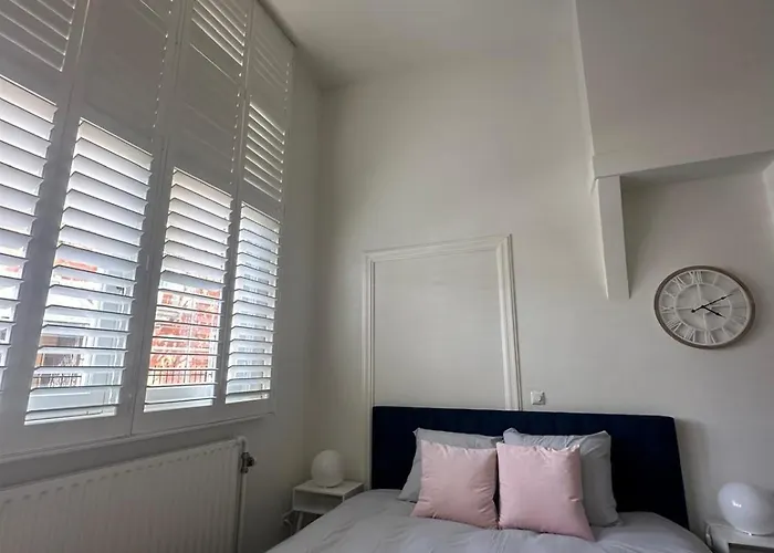 Comfortable City Break Studio