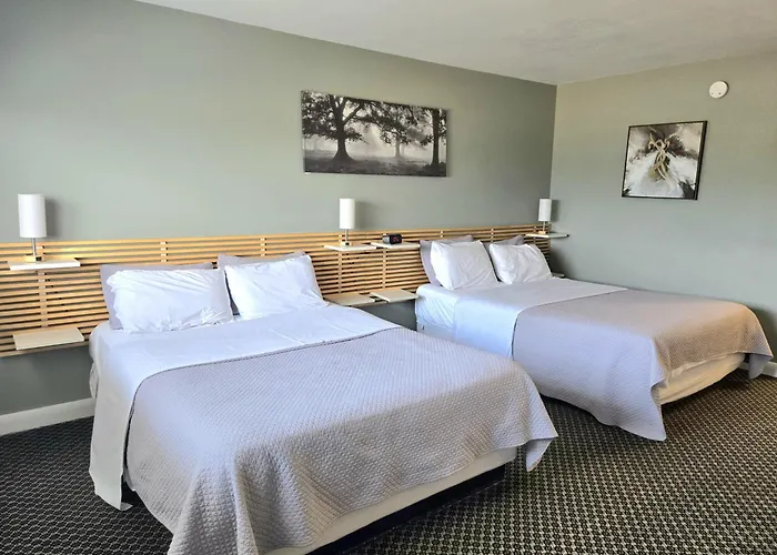 All Motels Lord Nelson