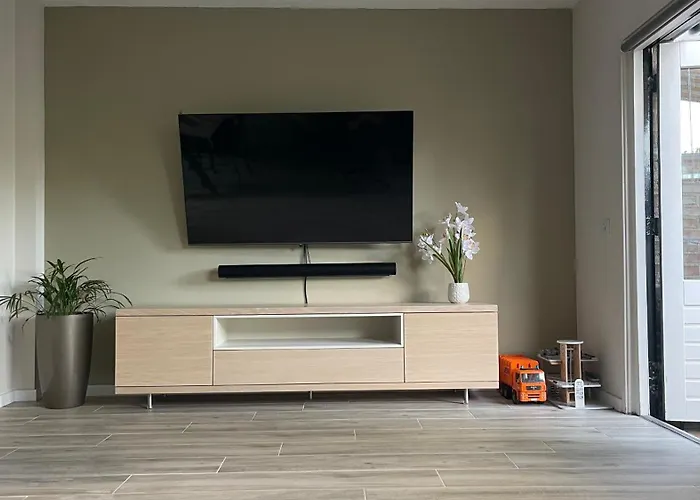 A Whole Family Expat House With Ac, Garden, Close To Efteling