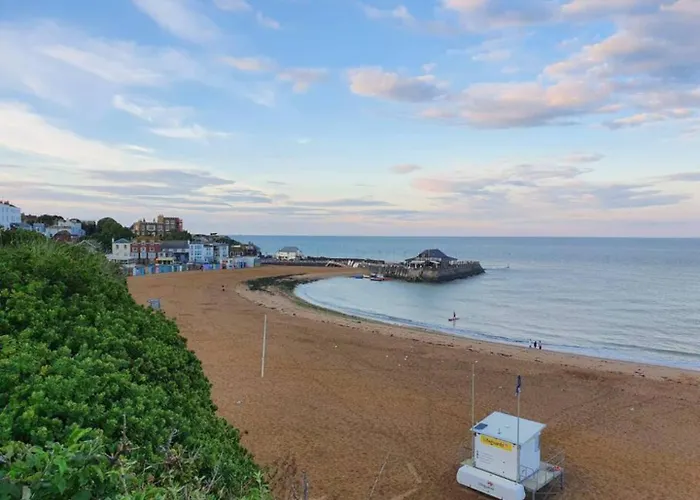 The Old Chemist - Viking Bay Getaway