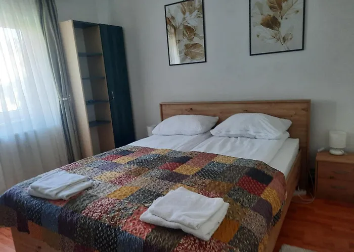 Deny Apartman