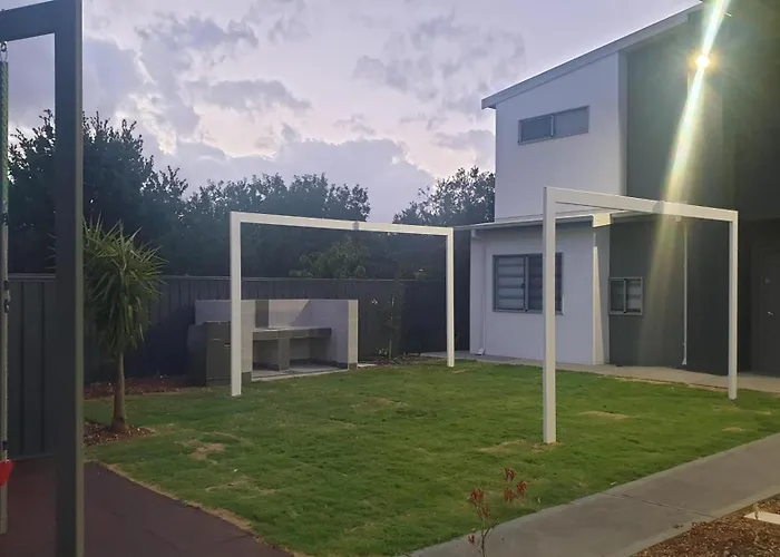 Nice 2 Bedroom Apartment